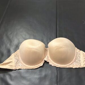 Wonderbra strapless
